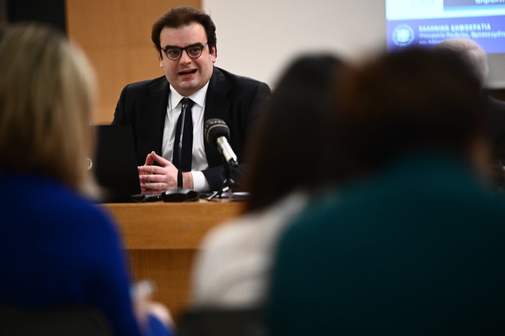 Έρχονται αυστηρά μέτρα για τον παράνομο τζόγο