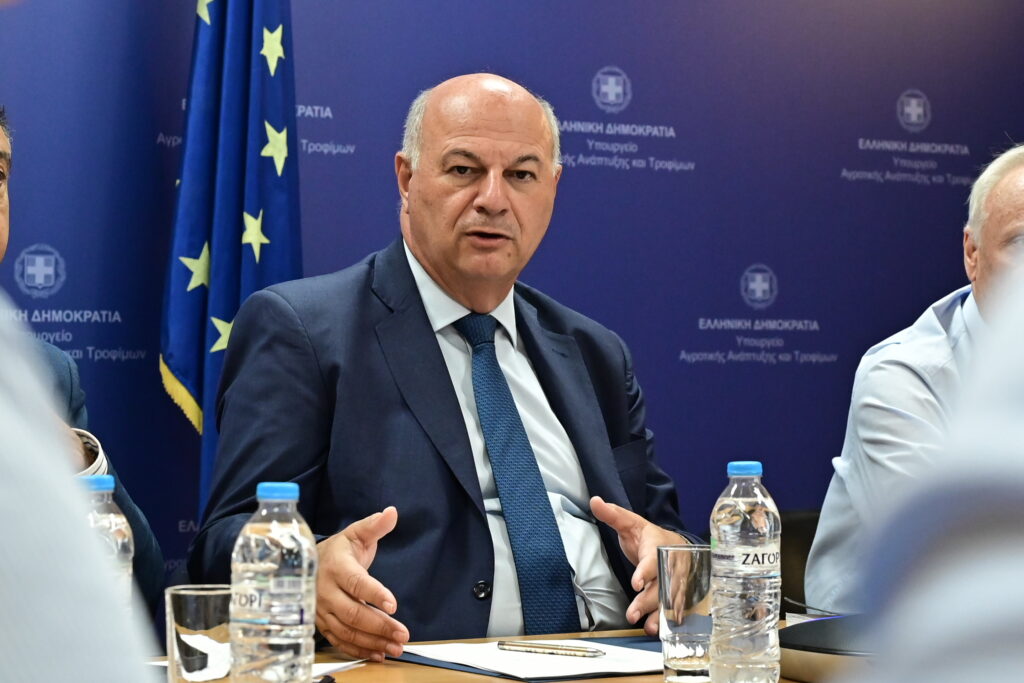 Κώστας Τσιάρας: «Η πόρτα του υπουργείου είναι ανοιχτή για διάλογο» – Το πρόγραμμα πληρωμών για τους αγρότες