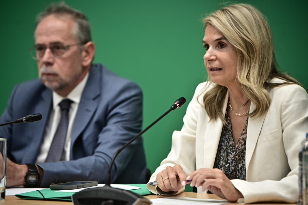 Σχέδιο 4 αξόνων από το ΠΑΣΟΚ για την προστασία των δανειοληπτών