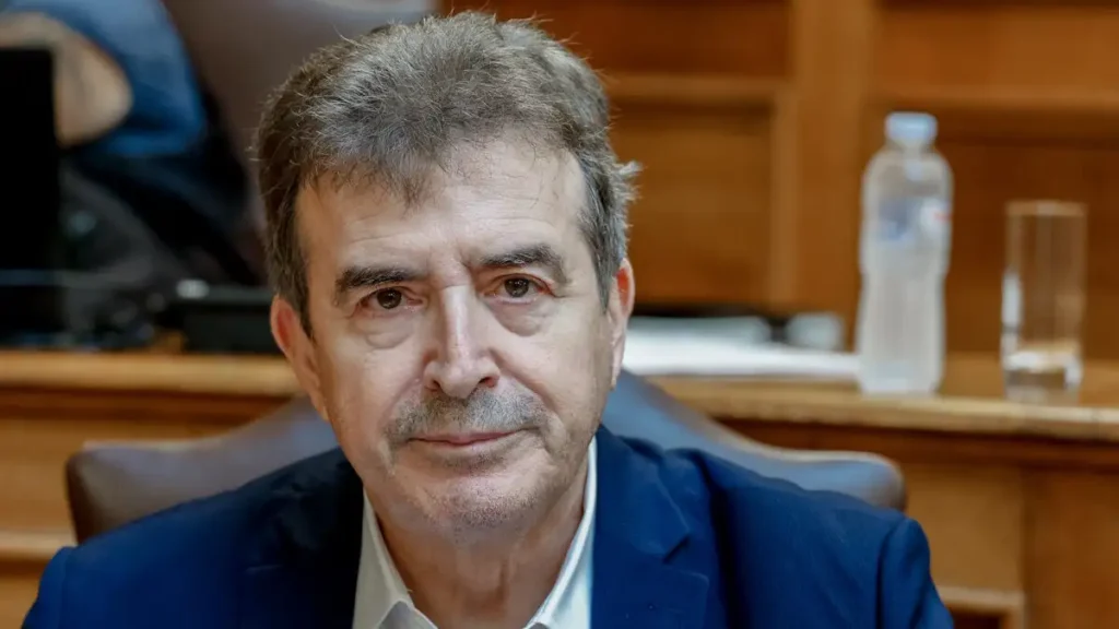 Χρυσοχοΐδης: Zήτησε κατεπείγουσα εισαγγελική έρευνα για αναφορά του ονόματός του σε υπόθεση εμπορίας ανθρώπων