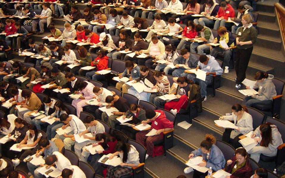 Επίδομα 4.000€ για πρωτοετείς φοιτητές της Περιφέρειας Ιονίων Νήσων: Ποιοι το δικαιούνται