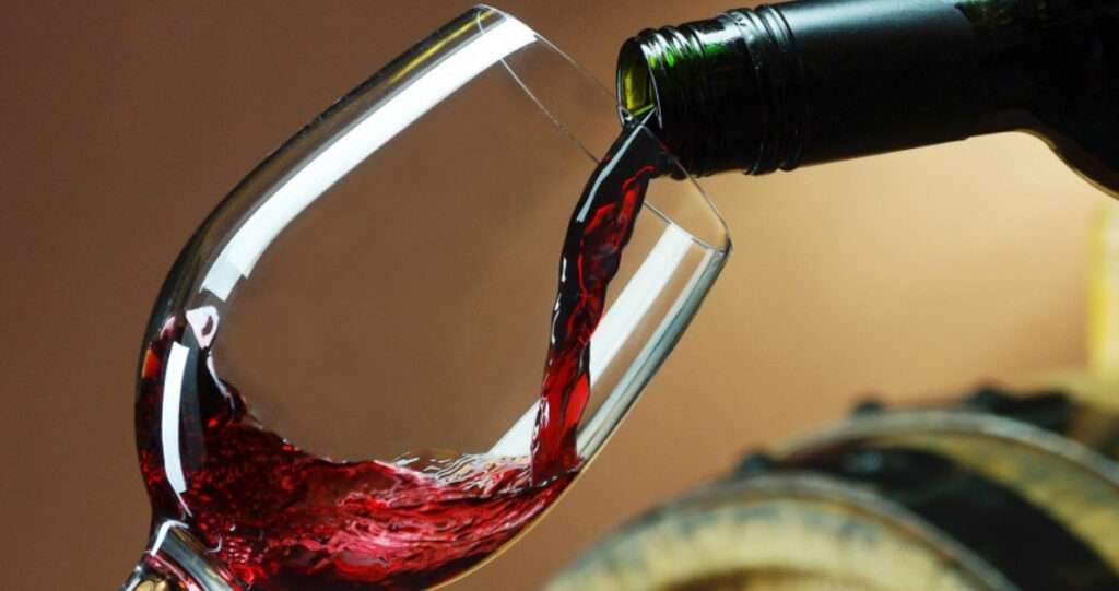 Μικρή αύξηση στην ελληνική οινοπαραγωγή για το 2025