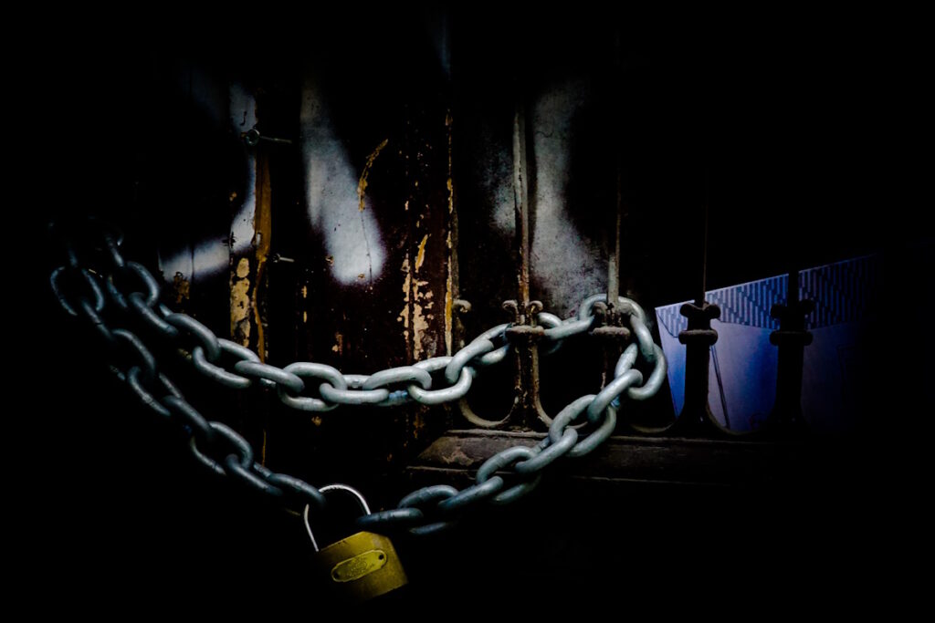 ΑΑΔΕ: Πάνω από 100 παραβάσεις σε μία εβδομάδα σε επιχειρήσεις δημοφιλών τουριστικών προορισμών