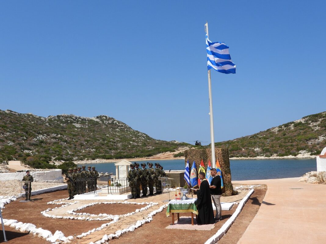 ΤΕΛΕΤΗ ΟΛΟΚΛΗΡΩΣΗΣ ΤΟΥ ΕΡΓΟΥ ΗΛΕΚΤΡΙΚΗ ΔΙΑΣΥΝΔΕΣΗΣ ΤΩΝ ΜΙΚΡΟΝΗΣΩΝ ΡΩ - ΣΤΡΟΓΓΥΛΗΣ ΜΕ ΤΗ ΝΗΣΟ ΜΕΓΙΣΤΗ (ΓΡΑΦΕΙΟ ΤΥΠΟΥ ΓΕΝΙΚΟΥ ΕΠΙΤΕΛΕΙΟΥ ΣΤΡΑΤΟΥ/EUROKINISSI)