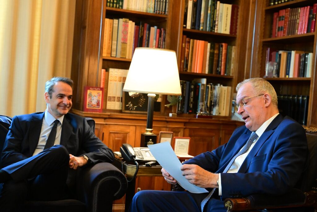 Προεδρικό Μέγαρο: Συνάντηση Μητσοτάκη-Τασούλα το πρωί της Παρασκευής