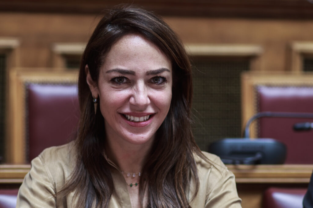 Προσβασιμότητα κατ’ οίκον: Άνοιξε η πλατφόρμα για τις αιτήσεις – Παρέχει επιχορήγηση έως 14.500 ευρώ