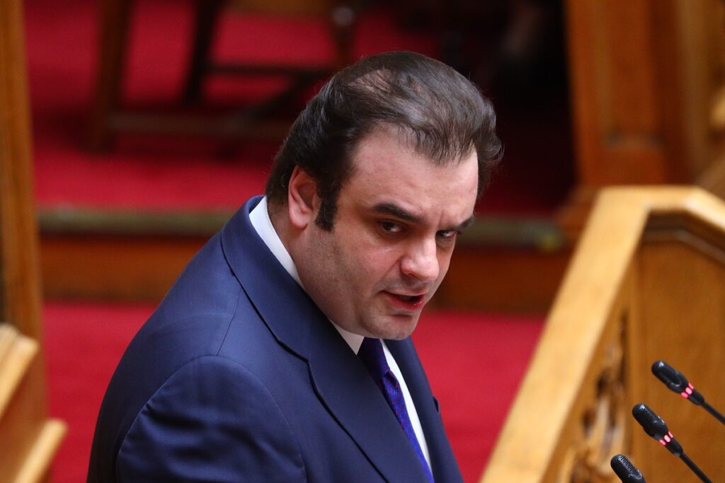 Πιερρακάκης από Βρυξέλλες: «Η Ελλάδα στηρίζει την άμεση επιβολή δασμών στα μικροδέματα από τρίτες χώρες» – Ζητά εφαρμογή από το 2026